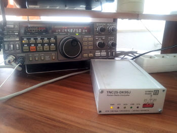 Kennwood T711E 2m transceiver